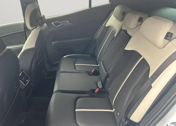 Fahrzeugbild 8 Fahrzeugbild 8