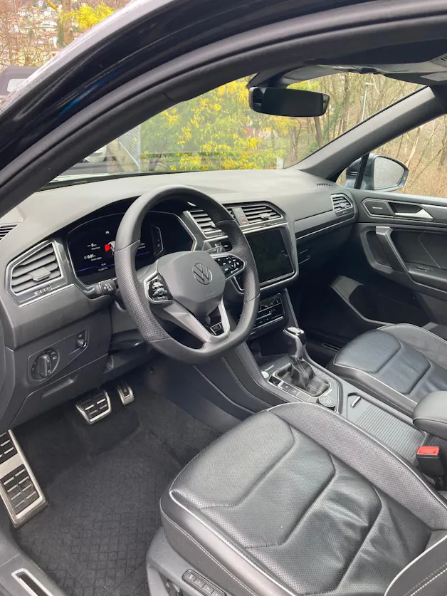 VW Tiguan Allspace 2.0TSI R-Line 4Motion DSG