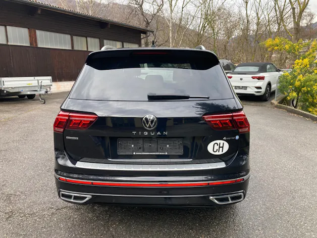 VW Tiguan Allspace 2.0TSI R-Line 4Motion DSG