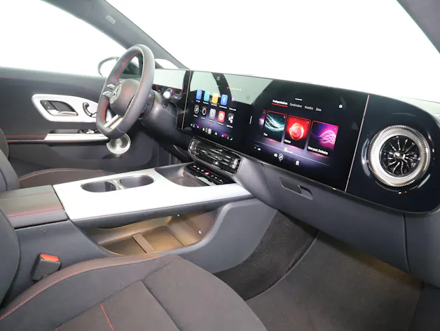 Mercedes-Benz CLA 220 8G-DCT