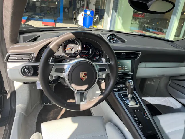 Porsche 911 Turbo S
