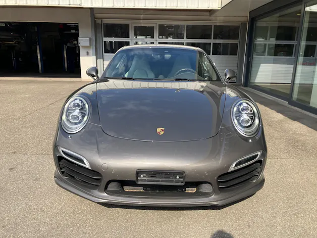 Porsche 911 Turbo S
