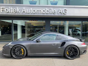 Porsche 911 Turbo S