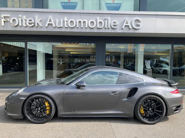 Porsche 911 Turbo S