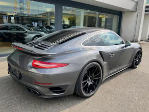 Porsche 911 Turbo S