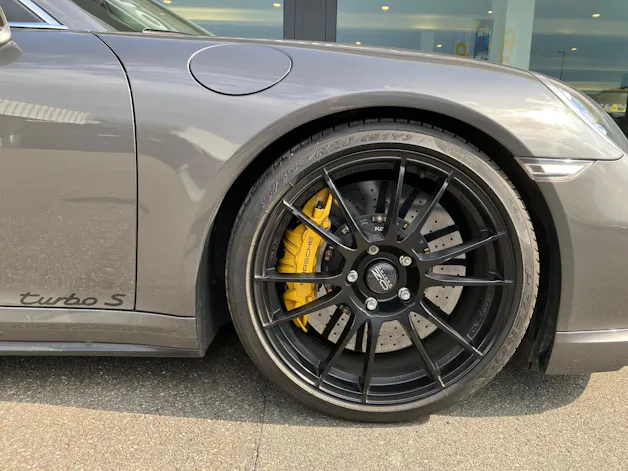 Porsche 911 Turbo S