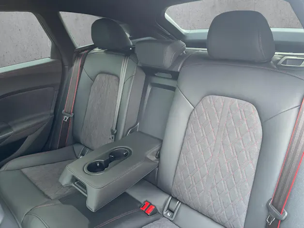 Audi A5 Avant e-hybrid quattro 270 kW S tronic