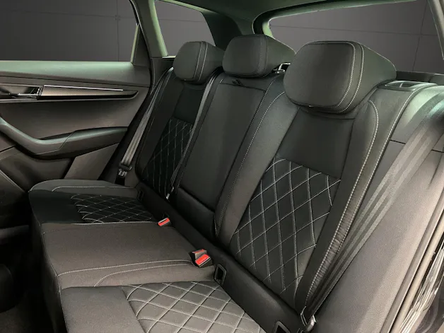 Škoda Karoq 2.0 TSI SportLine 4x4 DSG