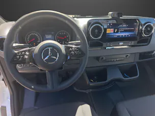 Mercedes-Benz Sprinter 317 CDI Standard 9G-TRONIC