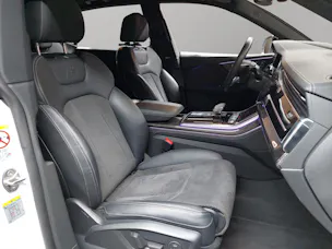 Audi SQ8 TFSI quattro tiptronic