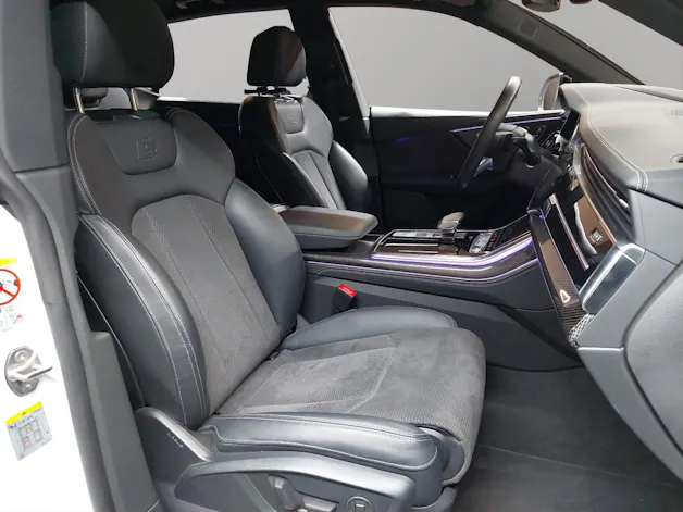 Audi SQ8 TFSI quattro tiptronic