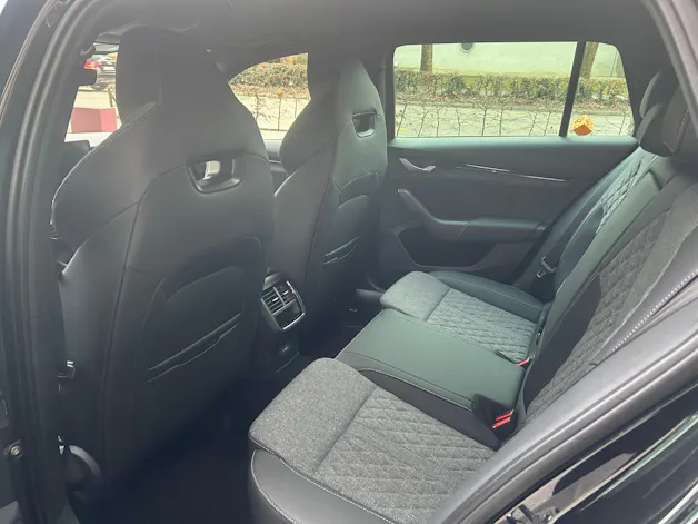 Škoda Octavia Combi 2.0 TSI DSG Dynamic 4x4