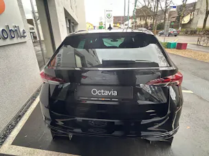 Škoda Octavia Combi 2.0 TSI DSG Dynamic 4x4