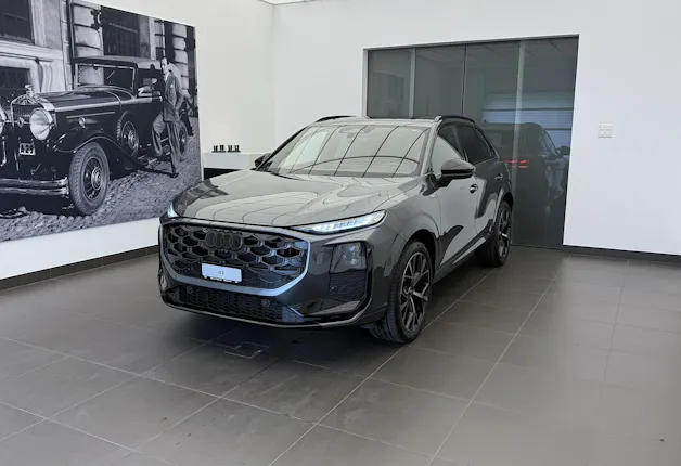 Audi Q3 SUV TFSI quattro 195 kW S tronic