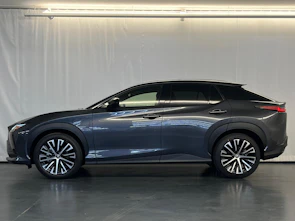 Fahrzeugbild LEXUS RZ 450e Comfort