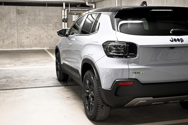 immagine del veicolo JEEP AVENGER
