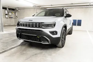 Jeep Avenger 1.2 MHEV Overland 4xe