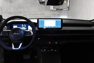 image du véhicule JEEP Avenger 1.2 MHEV Overland 4xe