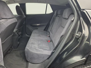 https://vehicle.imgix.net/4245489/13ac6b14-be9a-4187-a271-c83945429465.jpg