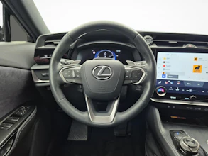 https://vehicle.imgix.net/4245489/ad4386d1-5abf-4f8e-8ea3-642526ba8e02.jpg