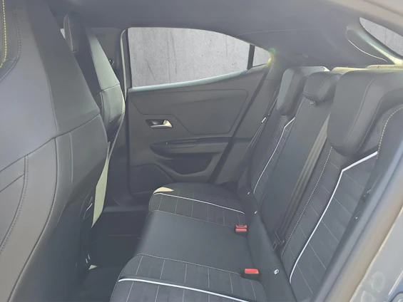 immagine del veicolo 10 immagine del veicolo 10