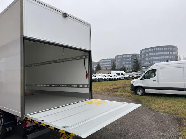 Mercedes-Benz Sprinter 319 Kab.-Ch. 4325 L 2.0 CDI 190 Select