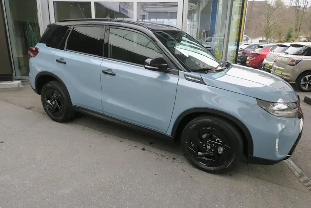 Suzuki Vitara 1.4 T Black Edition Top Hybrid 4x4
