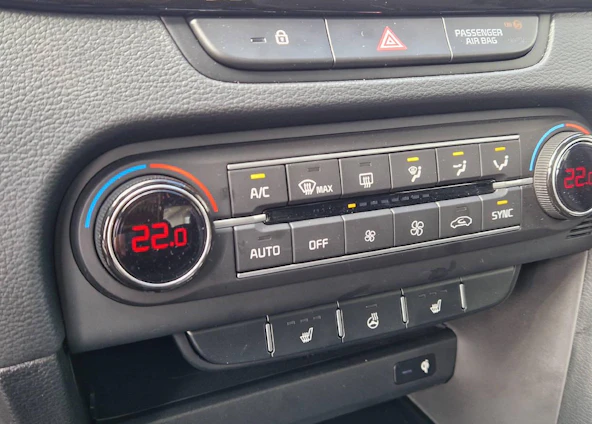 Fahrzeugbild 10 Fahrzeugbild 10