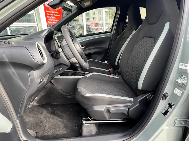 Toyota Aygo X 1.0 VVT-i Trend