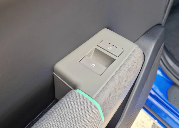 image du véhicule 16 image du véhicule 16