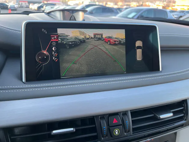 BMW X5 50i xDrive SAG