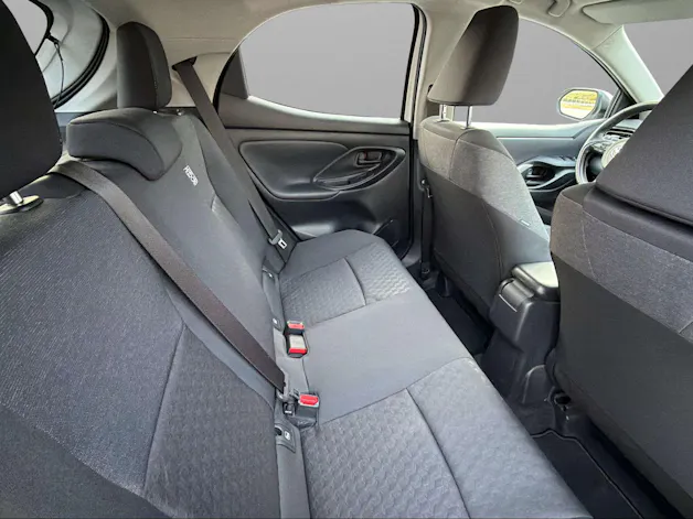 Toyota Yaris 1.5 VVT-i HSD Trend