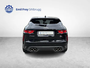 https://vehicle.imgix.net/4245600/553ba85c-1166-423b-8501-f6cea18535fa.jpg