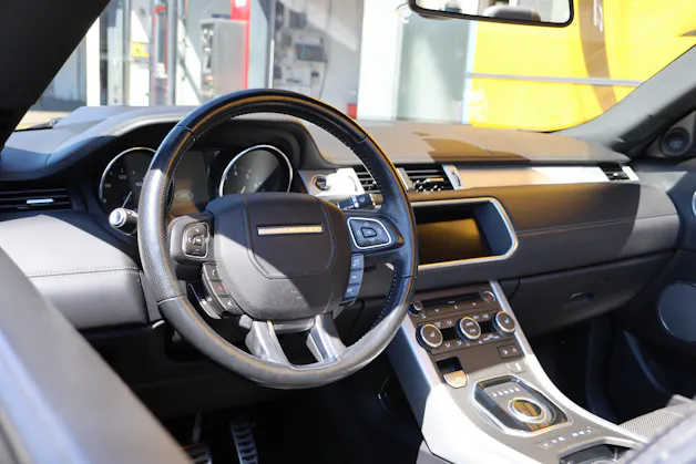 Land Rover Range Rover Evoque Convertible 2.0 Si4 Hello Snow