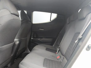image du véhicule TOYOTA C-HR 2.0 VVTi HSD Trend