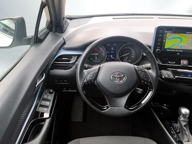 Toyota C-HR 2.0 VVTi HSD Trend