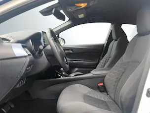 Toyota C-HR 2.0 VVTi HSD Trend