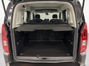 https://vehicle.imgix.net/4245755/285df2b6-4394-4b7a-a52f-c85c452c1049.jpg