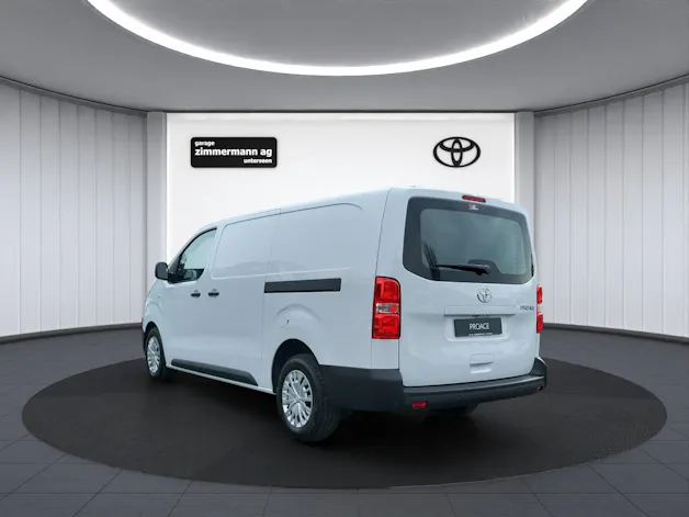 Toyota PROACE Van L2 2.2 D Advanced