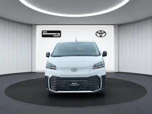 Toyota PROACE Van L2 2.2 D Advanced