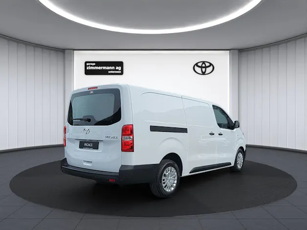 Toyota PROACE Van L2 2.2 D Advanced