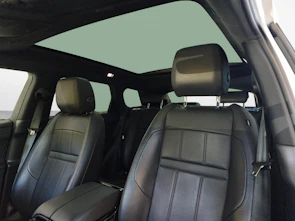 Fahrzeugbild LAND ROVER Range Rover Evoque 1.5 T 300e SE