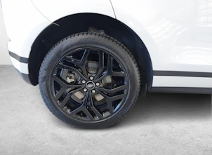 Fahrzeugbild LAND ROVER Range Rover Evoque 1.5 T 300e SE