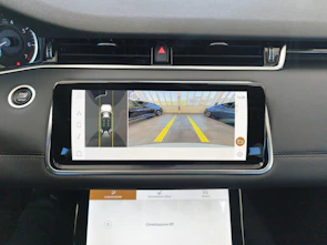 Fahrzeugbild LAND ROVER Range Rover Evoque 1.5 T 300e SE