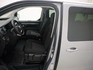 Peugeot Traveller Long 2.0 BlueHDi Business