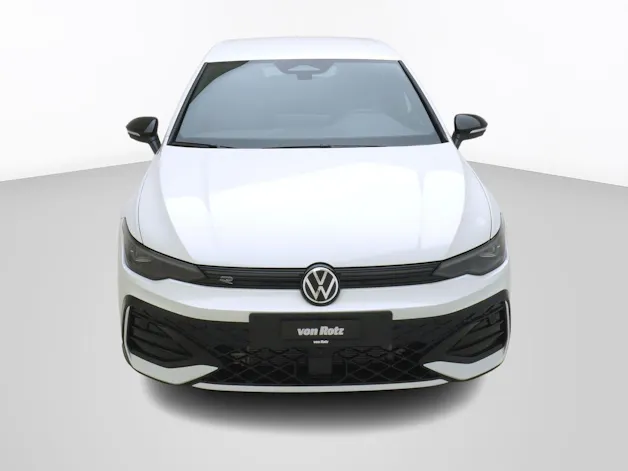 VW Golf VIII 1.5 eTSI R-Line DSG