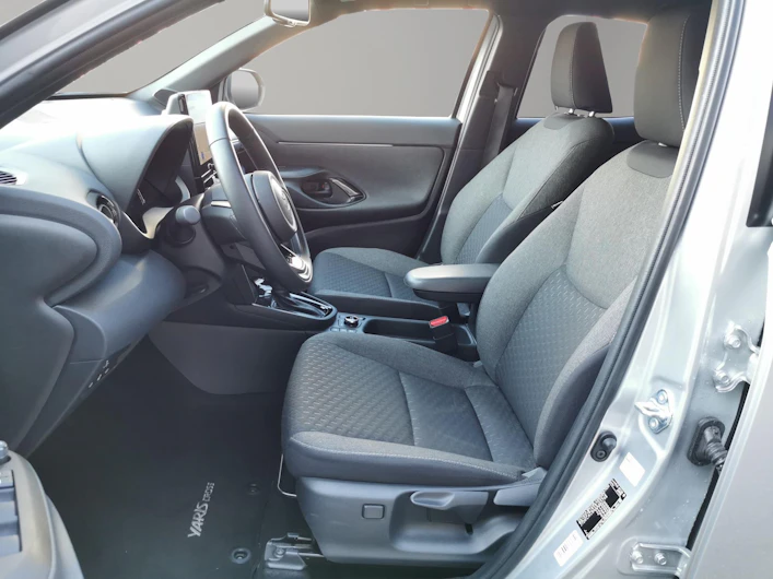 Fahrzeugbild TOYOTA YARIS CROSS