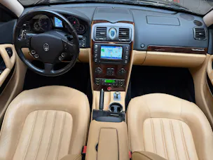Maserati Quattroporte 4.2 V8
