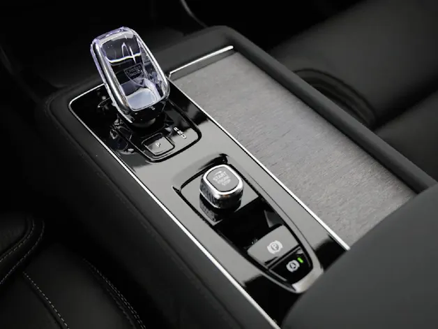 Volvo XC90 2.0 T8 TE Ultra Dark eAWD