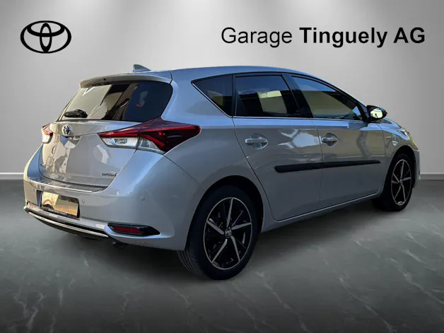 Toyota Auris 1.8 HSD Trend